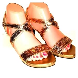 Fioni Nights gold glittery heels